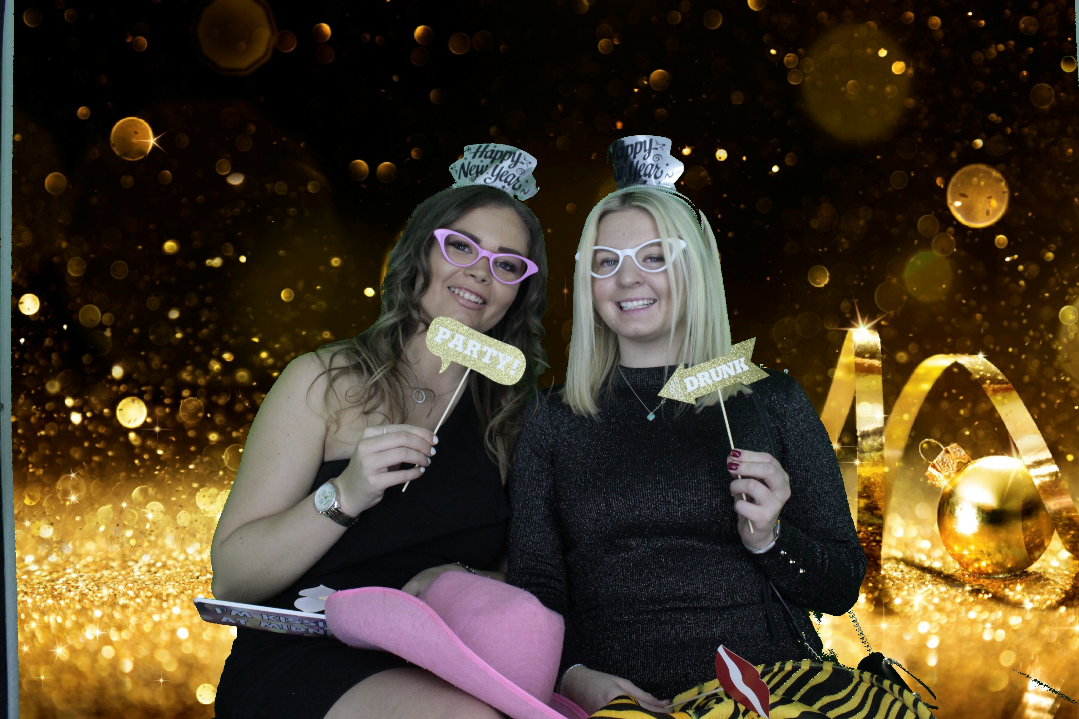 The Sussex Exchange New Years Eve | View more photos from the event at gallery.myphotoboothexperience.co.uk/u/MyPhotoBoothExperienceLtd/The-Sussex-Exchange-New-Years-Eve